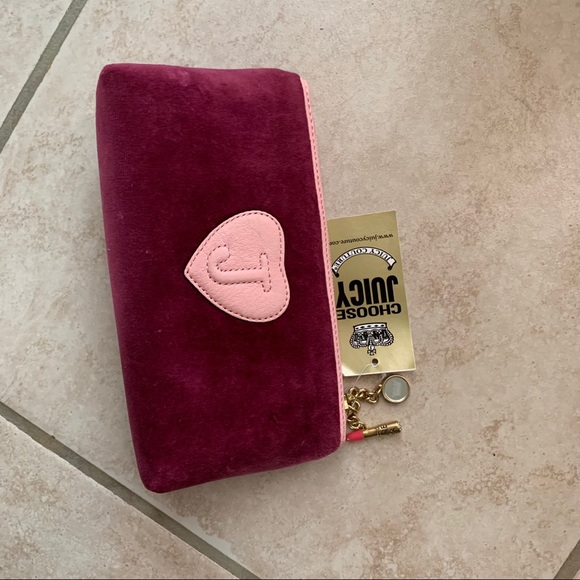 NWT Juicy Couture Cosmetic Bag - Picture 2 of 4